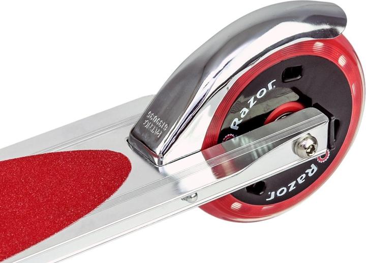Actual product image Razor A125
