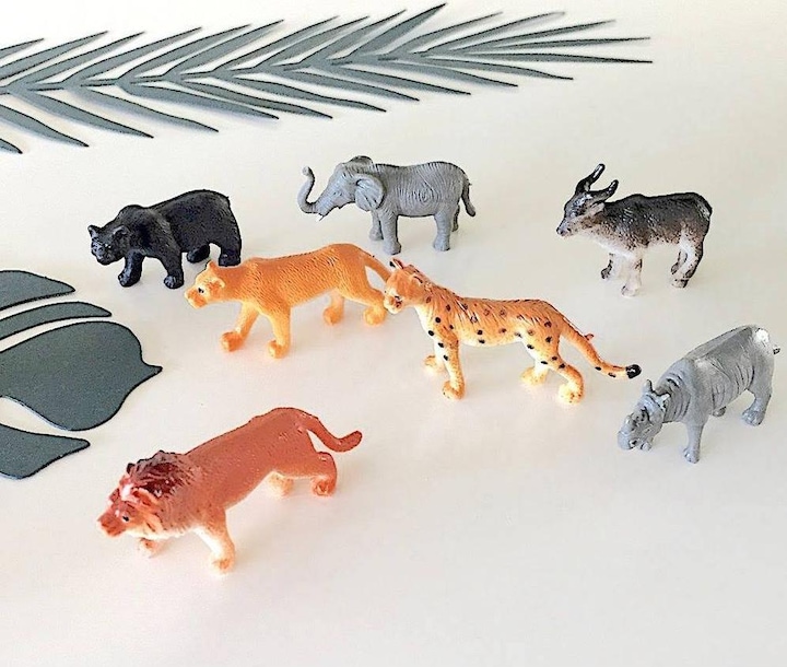 Actual product image Amscan Jungle Animals Party Pack