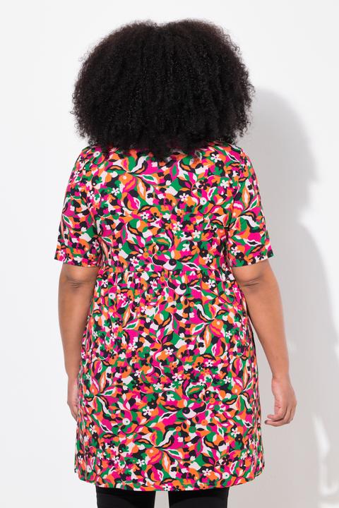 Actual product image Ulla Popken Geometric Print Short Sleeve Knit Tunic (62)