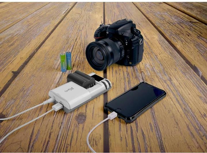 Actual product image Hähnel UniPal Plus V2 Universal Charger for LI-Ion Batteries (Camera battery charger)