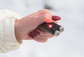 Produktbild Newell EDC Nyks LED-Taschenlampe (900 lm)