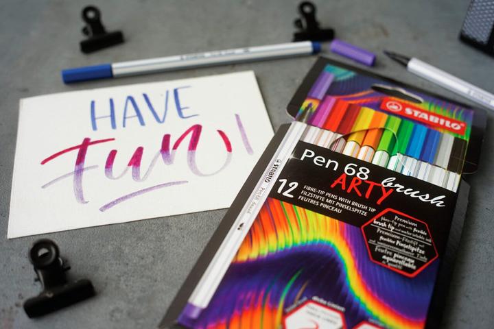 Image du produit STABILO Pen 68 brush Stylo feutre Premium (Multicolore, 12 x)