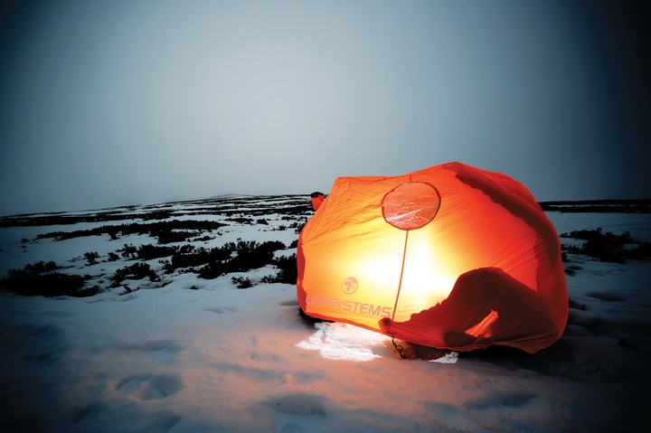 Image du produit Lifesystems Abri de survie 2 (0.35 kg, 2 personnes)