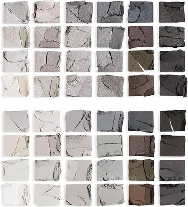 Produktbild Makeup Revolution Colour Book Shadow Palette Cb01 38.4G