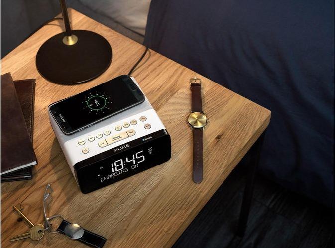 Actual product image Pure Siesta DAB clock radio with Wireless Charge