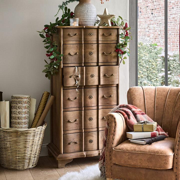 Produktbild Loberon Kommode Aiguillon braun (63 x 49 x 129 cm)