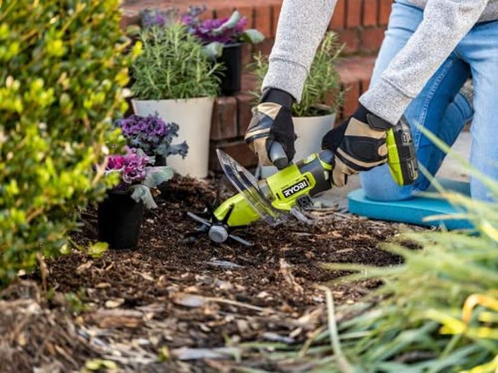 Actual product image Ryobi RY18HCA-0