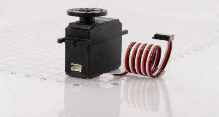 Produktbild Futaba BLS 173SVi Brushless Digital, HV, Antennenbuchse