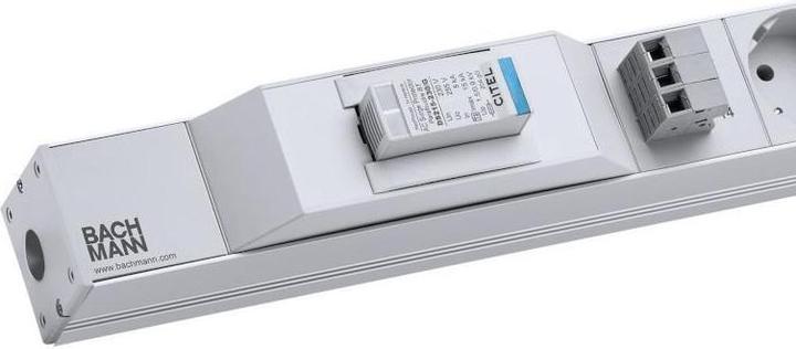 Produktbild Bachmann 48,26cm 19Zoll 1HE 5xCEE7/3 1xSPD Citel 2,0m H05VV-F 3G1,50mmy schwarz (5x, CEE 7/3, 2 m)