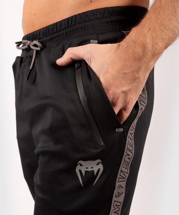 Produktbild Venum Club 212 Joggers – Black/Grey (XL)