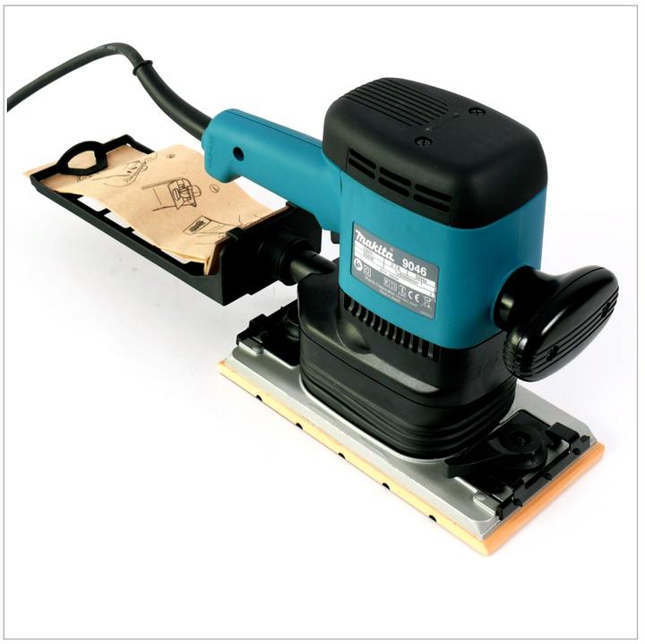 Image du produit Makita Ponceuse vibrante 9046J (Ponceuse vibrante, 600 W)