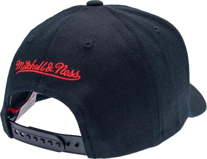 Actual product image Mitchell & Ness M&N Stretch Snapback Stretch Cap Wwe Wrestlemania (One size)