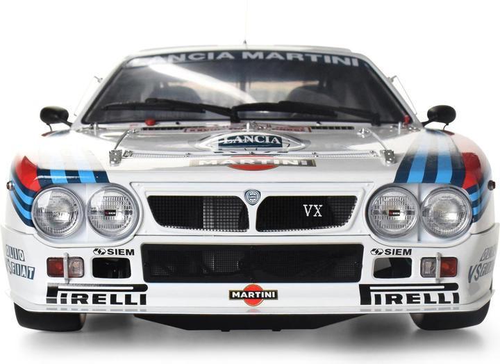 Produktbild 1:8 IXO Lancia 037 Rallye