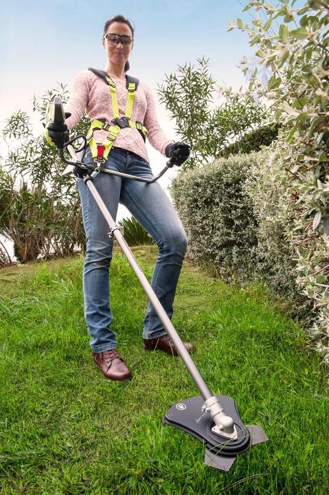 Actual product image Ryobi battery scythe RBC18X20B4F 18V - 5133003713 (Battery chain saw)