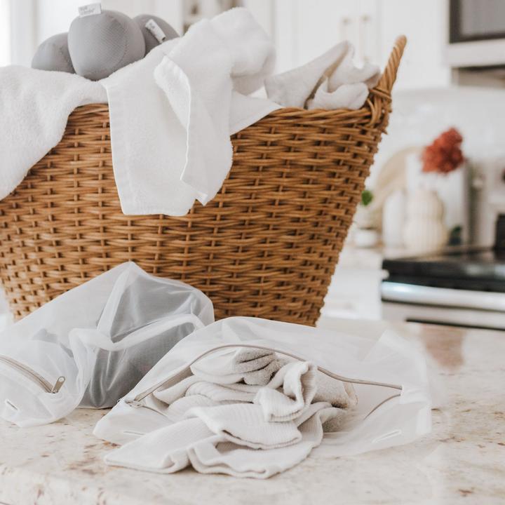 Actual product image Full Circle Home Wäschebeutel Eco Loads of Fun 4-teilig