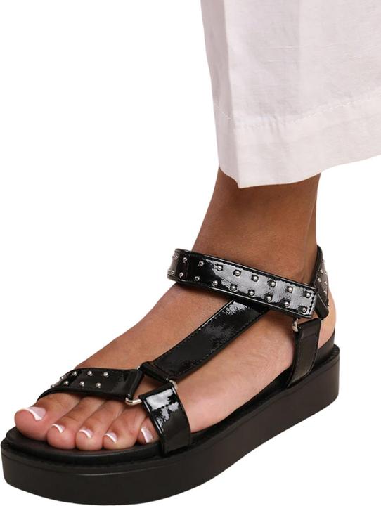 Produktbild Where's That From Sandalen Hawaii Mit Stollen Lackleder (40)