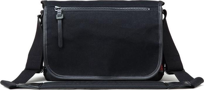 Actual product image Fujifilm Artisan Artist ACAM 7100 BLK (Camera shoulder bag)