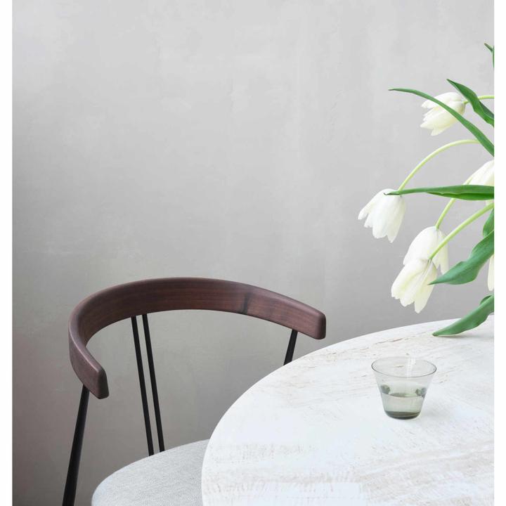 Image du produit Gubi Epic Dining Table Table (130 x 74 cm)