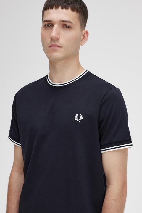 Immagine prodotto Fred Perry Maglietta con doppia punta nera (M)