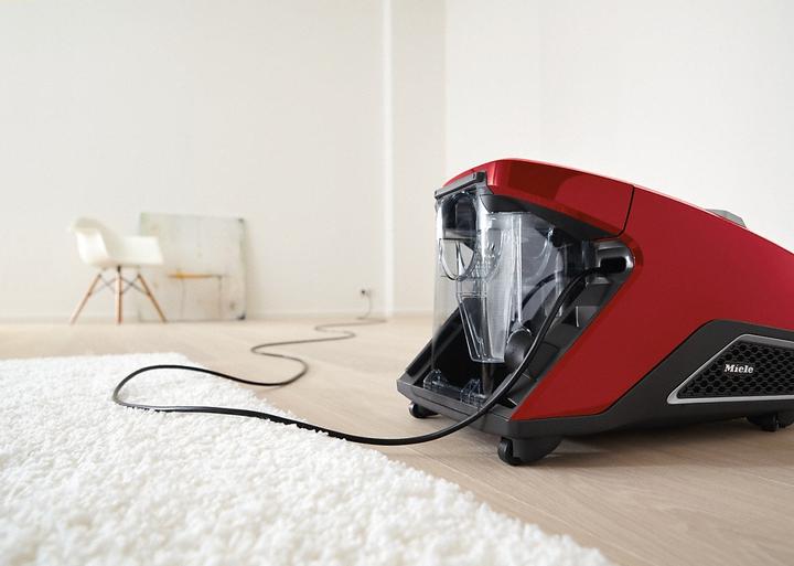 Actual product image Miele Blizzard CX1