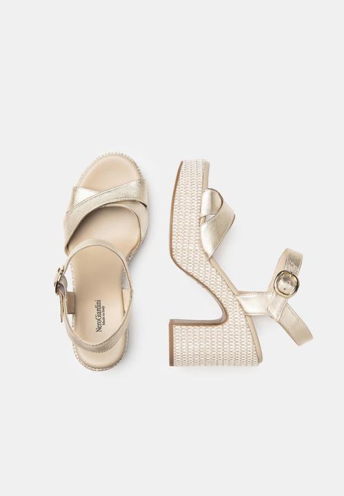 Actual product image Nero Giardini Sandalen (39)