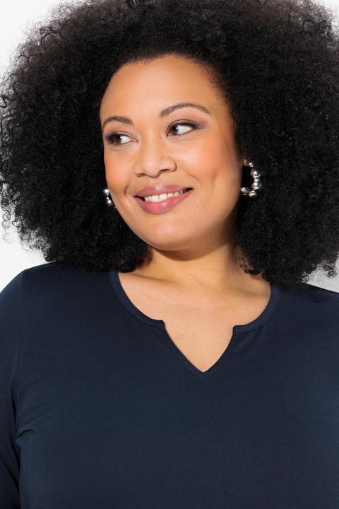 Actual product image Ulla Popken Notch Neckline Long Sleeve Knit Tunic (68)