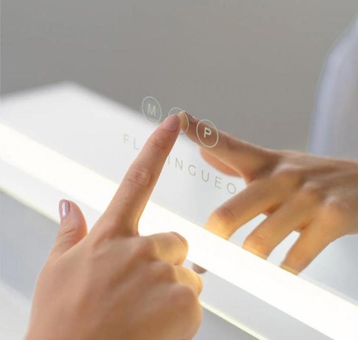 Actual product image TOP LED Schminkspiegel mit Lupe