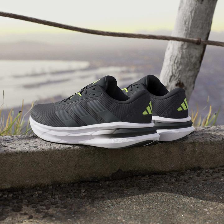 Actual product image adidas Galaxy 7 (42 2/3)