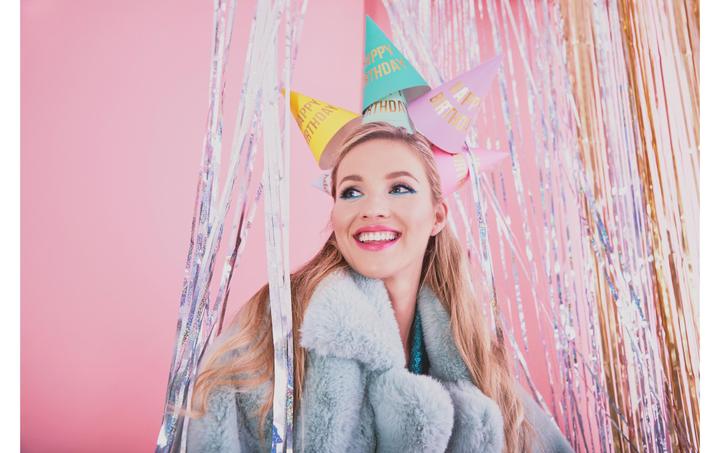 Actual product image Partydeco Happy Birthday Party Hats (6 Piece)