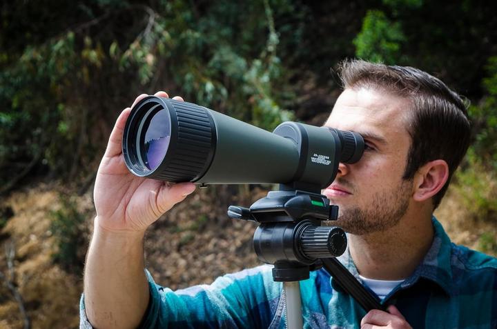 Immagine prodotto Barska Benchmark Waterproof Straight Spotting Scope (88 mm)