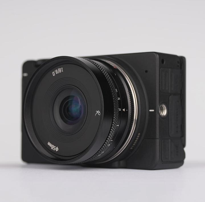 Produktbild AstrHori Full Frame 18mm F8 with Leica/Panasonic/Sigma L mount (black) (Leica L, Sigma SA, Vollformat)