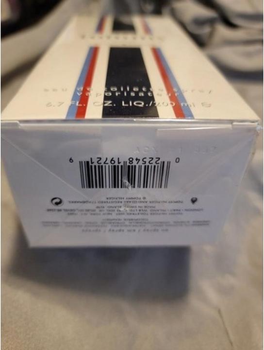 Actual product image Tommy Hilfiger EDT Spray 6.7oz 200ml for Men (Eau de toilette, 200 ml)