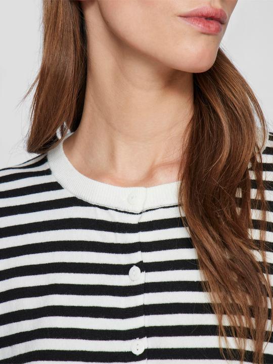 Actual product image Vila Buttoned cardigan (L)