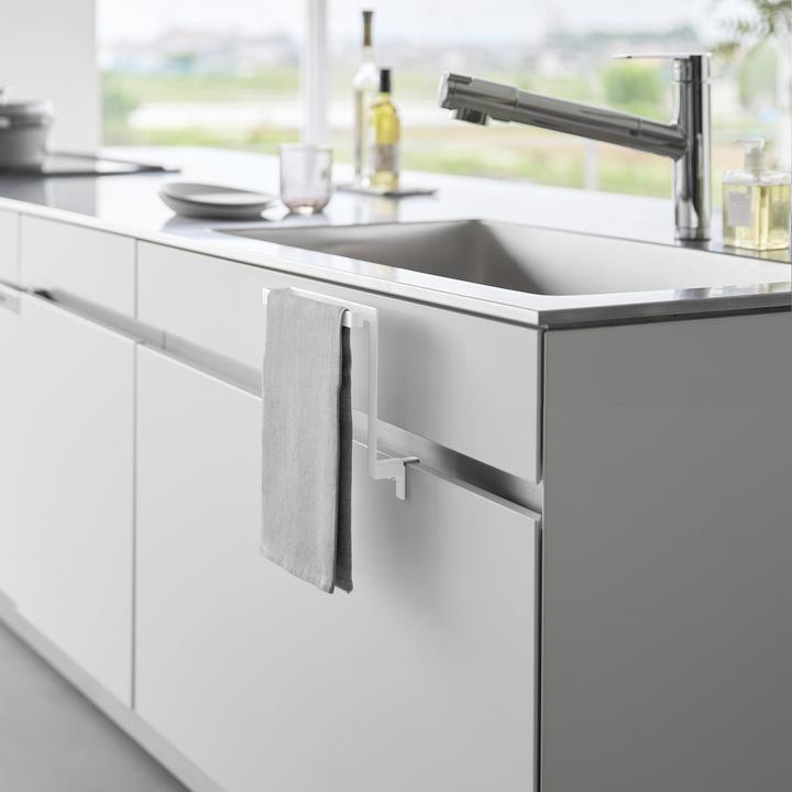 Image du produit Yamazaki Porte-serviettes flottant TOWER