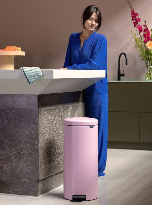 Image du produit Brabantia Treteimer NewIcon 30 l, Lilac Pink (30 l)