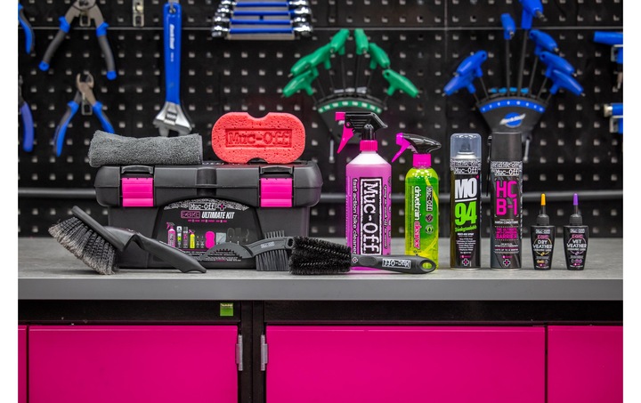 Actual product image Muc-Off eBike Ultimate Bicycle Kit Protect & Lube (1800 ml, Chain cleaner)