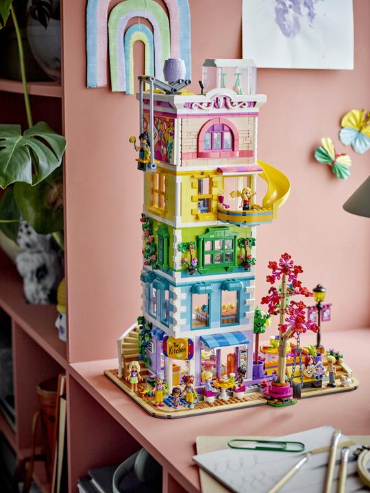 Produktbild LEGO Heartlake City Gemeinschaftsküche (41747, LEGO Friends)