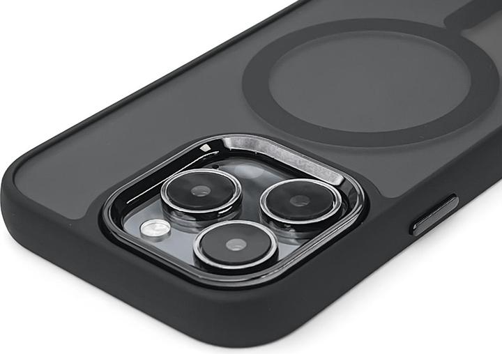 Actual product image Hurtel Fashion Case MagSafe for iPhone 16 - black (Apple iPhone 16)