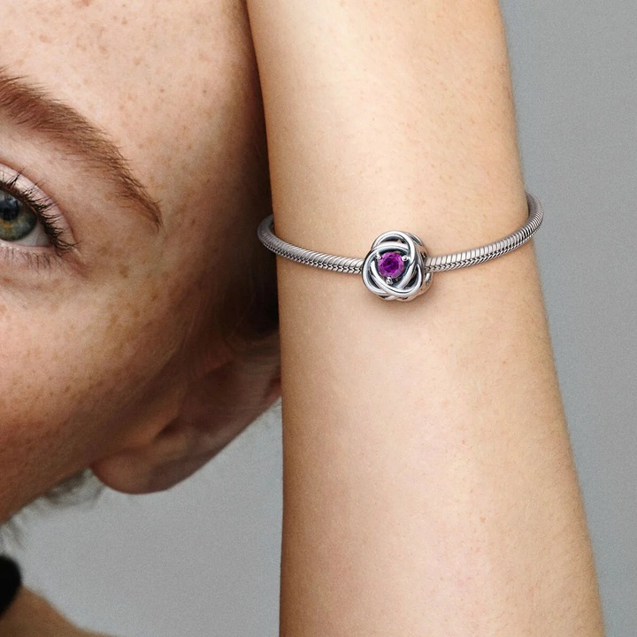 Immagine prodotto Pandora Pietra di nascita di gennaio Red Eternity Circle Charm (Argento 925)