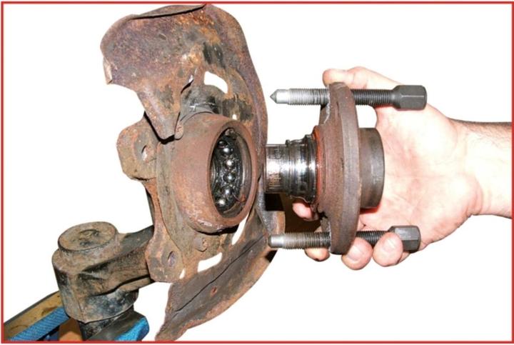 Actual product image KS Tools Universal Car Wheel Bearing Tool Set, 31 pcs.