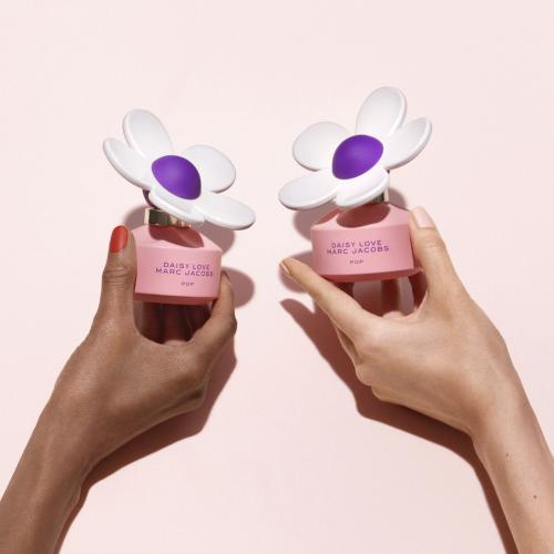 Actual product image Marc Jacobs Love Pop LE Eau de Toilette (Eau de toilette, 50 ml)