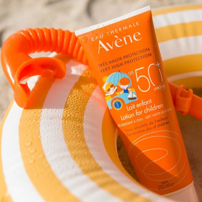 Immagine prodotto Avène Lozione abbronzante per bambini (Latte solare, SPF 50+, 250 ml, 150 g)