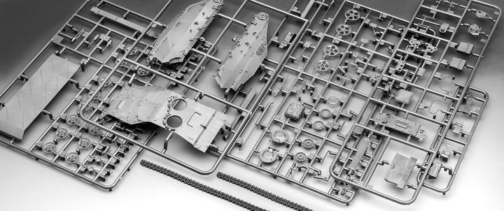 Actual product image Revell Model Set Wiesel 2 LeFlaSys BF/UF
