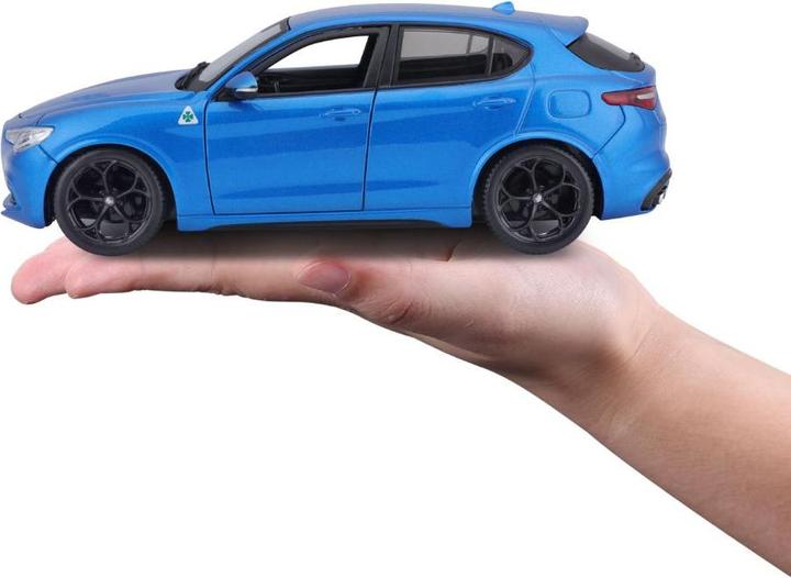 Actual product image Bburago Alfa Romeo Stelvio