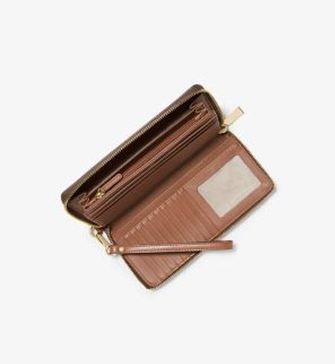 Actual product image Michael Kors JET SET TRAVEL CONTINENTAL wallet