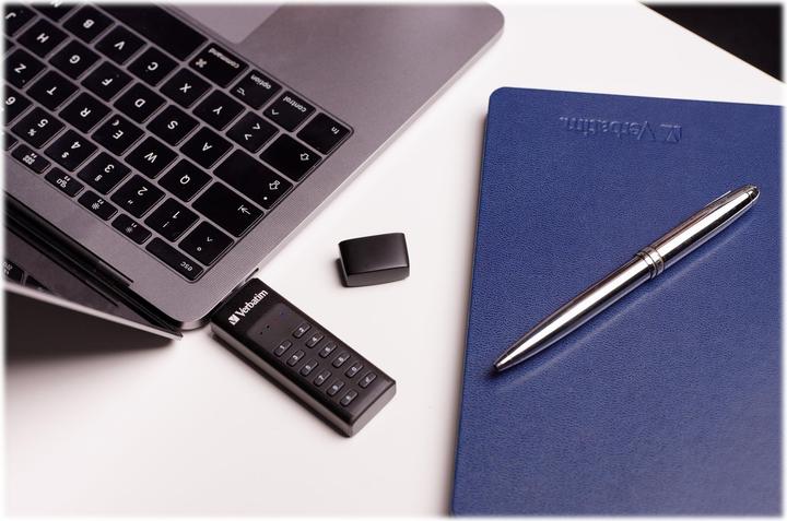 Produktbild Verbatim Keypad Secure (32 GB, USB-A, USB 3.1)