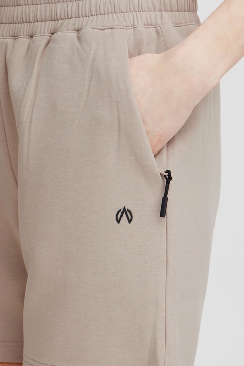 Actual product image North Bend NBTabata W Technical Sweat Shorts 233935MMM (42)