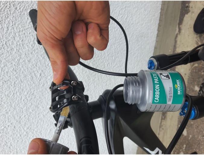 Actual product image Motorex carbon paste (Assembly paste)
