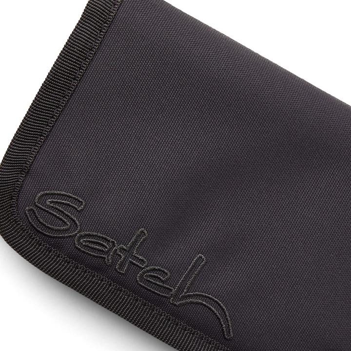 Actual product image Satch Wallet 13 cm