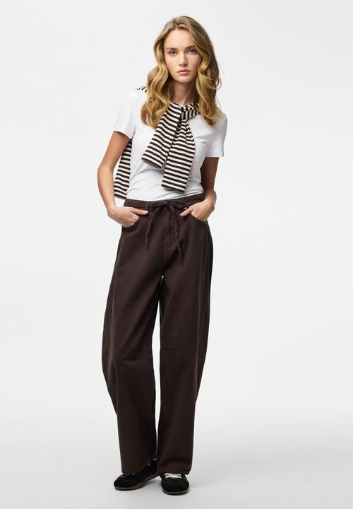 Immagine prodotto Pieces PCFENNA BINDEGÜRTEL Barrel Fit Jeans (XL)